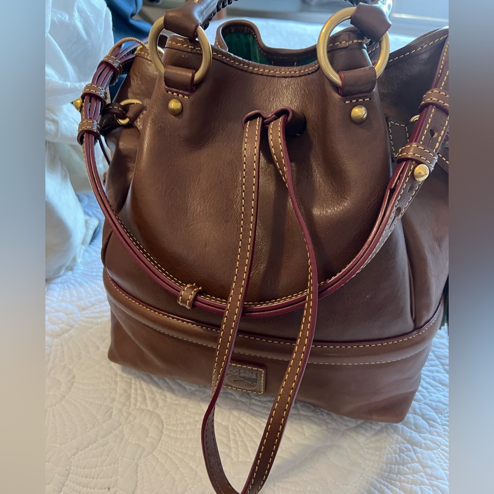 Dooney & Bourke Brown Leather Shoulder tote Leather Bag with mini purse